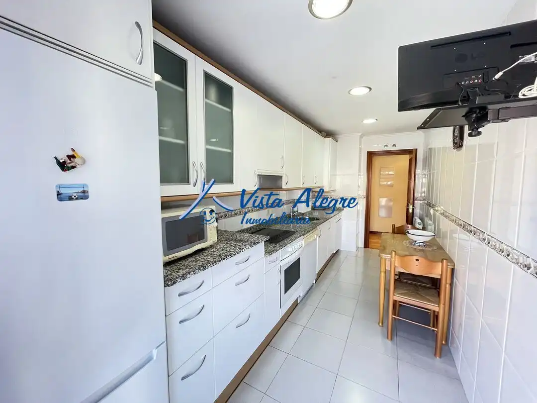 Kitchen of Flat for sale in Haro  with Air Conditioner, Heating and Parquet flooring