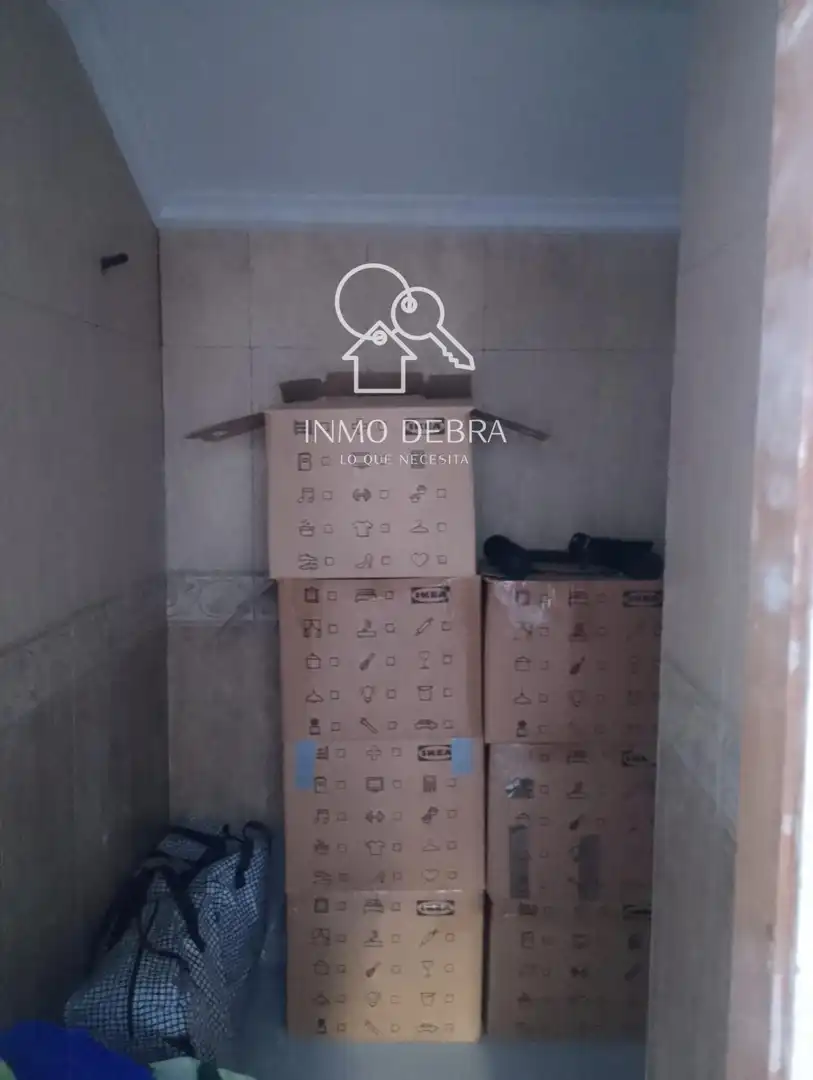 Habitación de Apartamento en venta en Salas