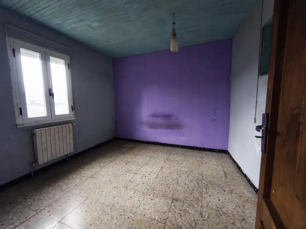 Wohnzimmer von Einfamilien-Reihenhaus zum Verkauf in Vilardevós mit Heizung, Privatgarten und Terrasse