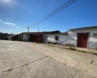 Vista exterior de Nau industrial en venda en La Fregeneda 