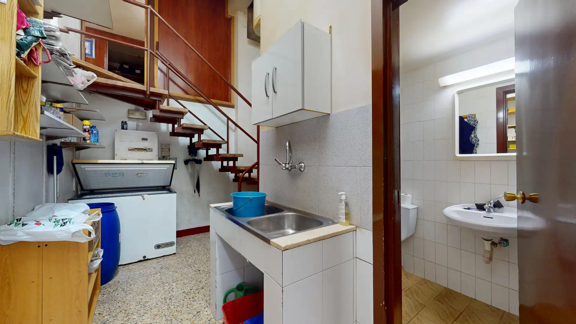 Business premises for sale in Errondoko Kalea, imagen 8