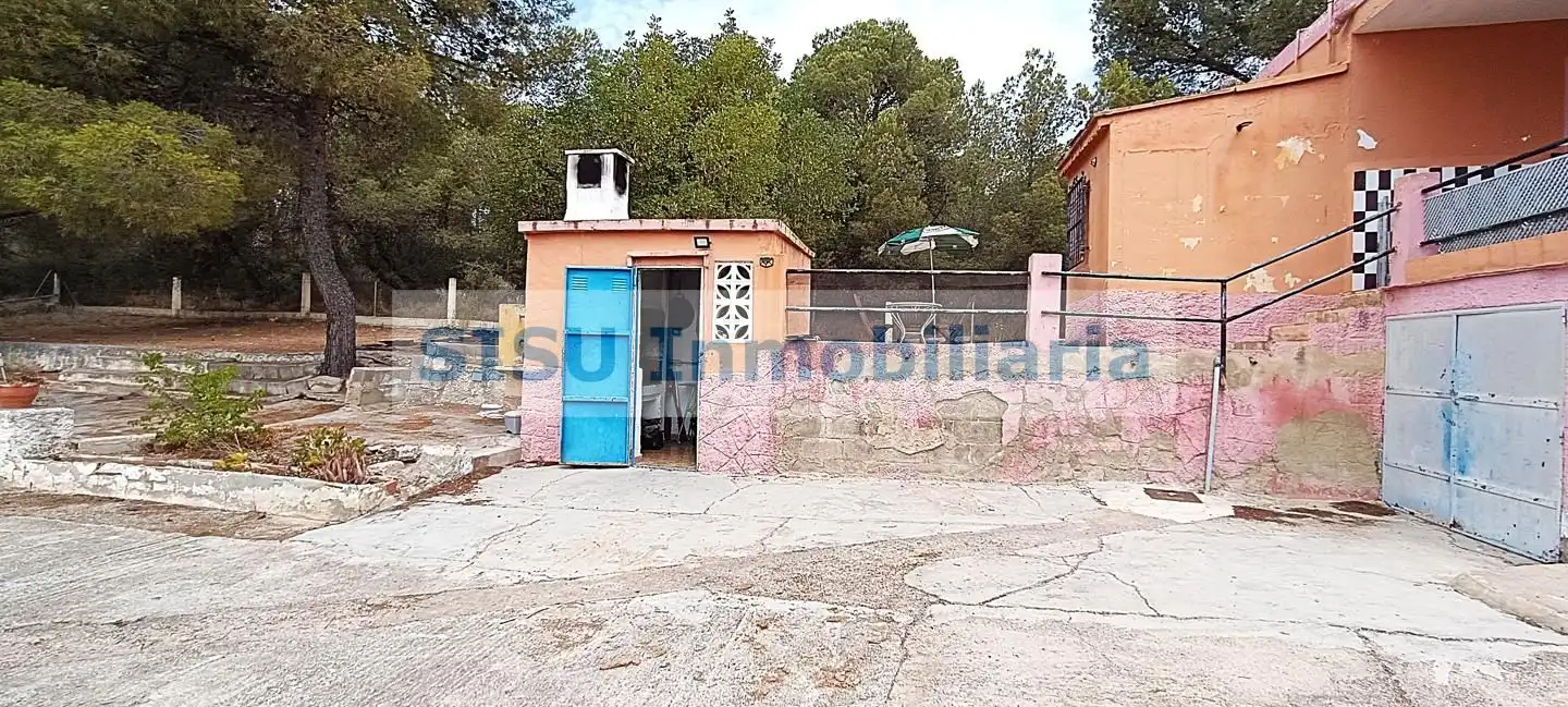 Finca rústica en venda en Llíria amb Jardí privat, Terrassa i Piscina