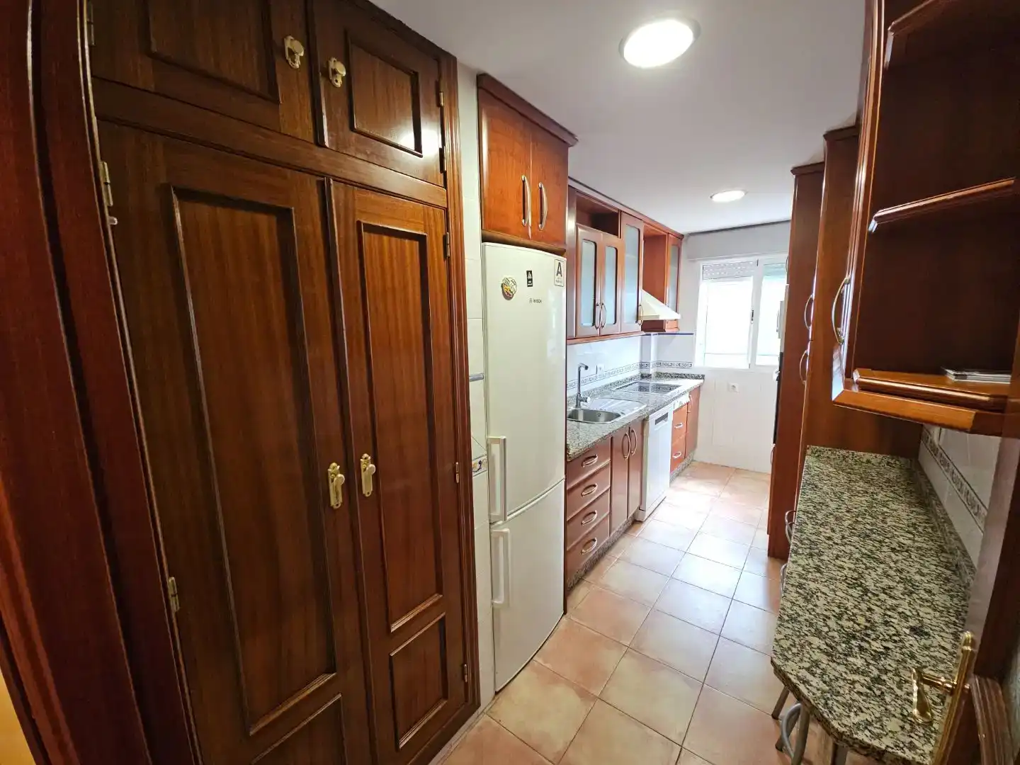 Küche von Wohnung zur Miete in  Jaén Capital mit Klimaanlage und Balkon