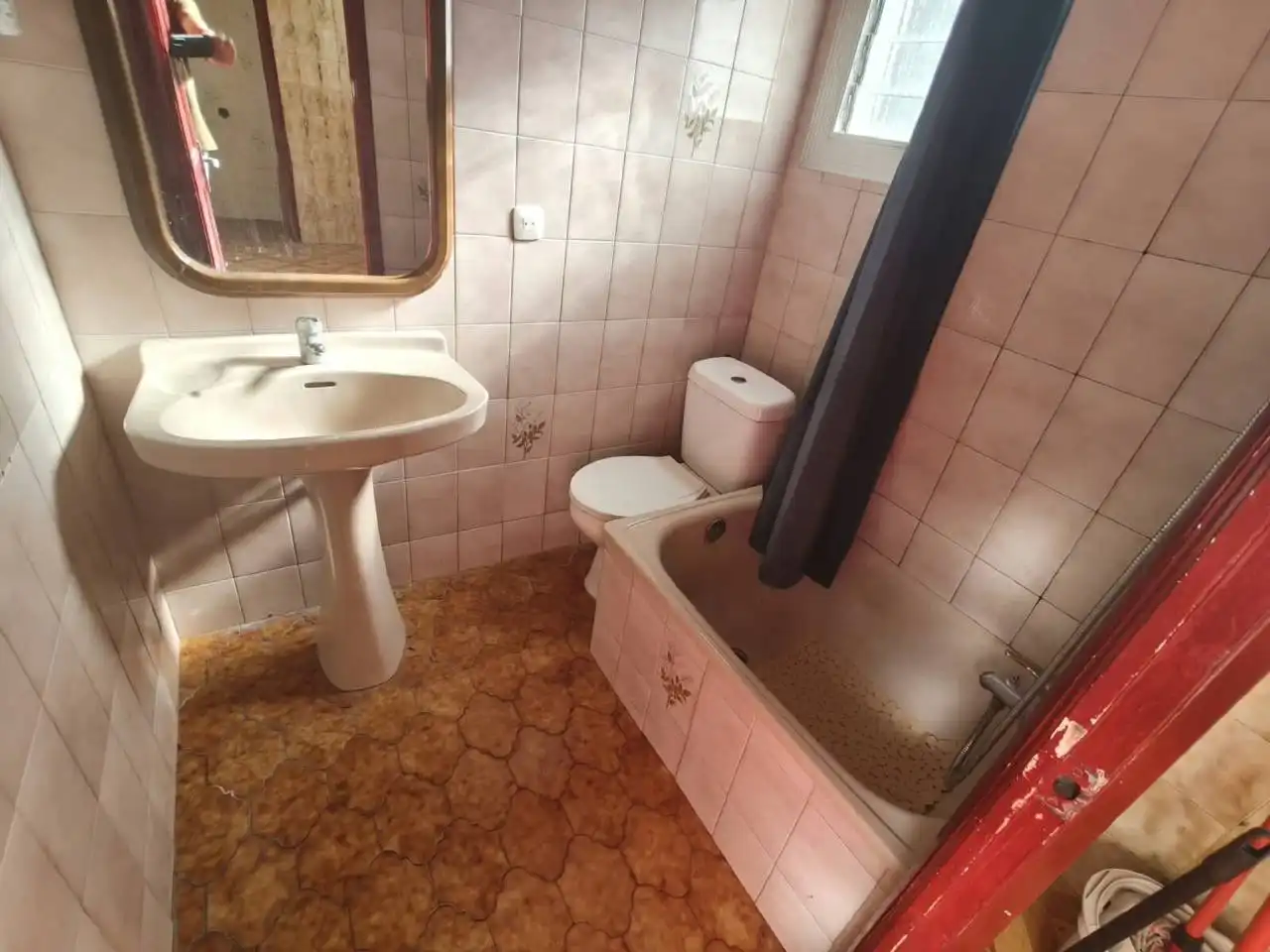 Flat with terrace for sale in Calle Cabestany, imagen 35