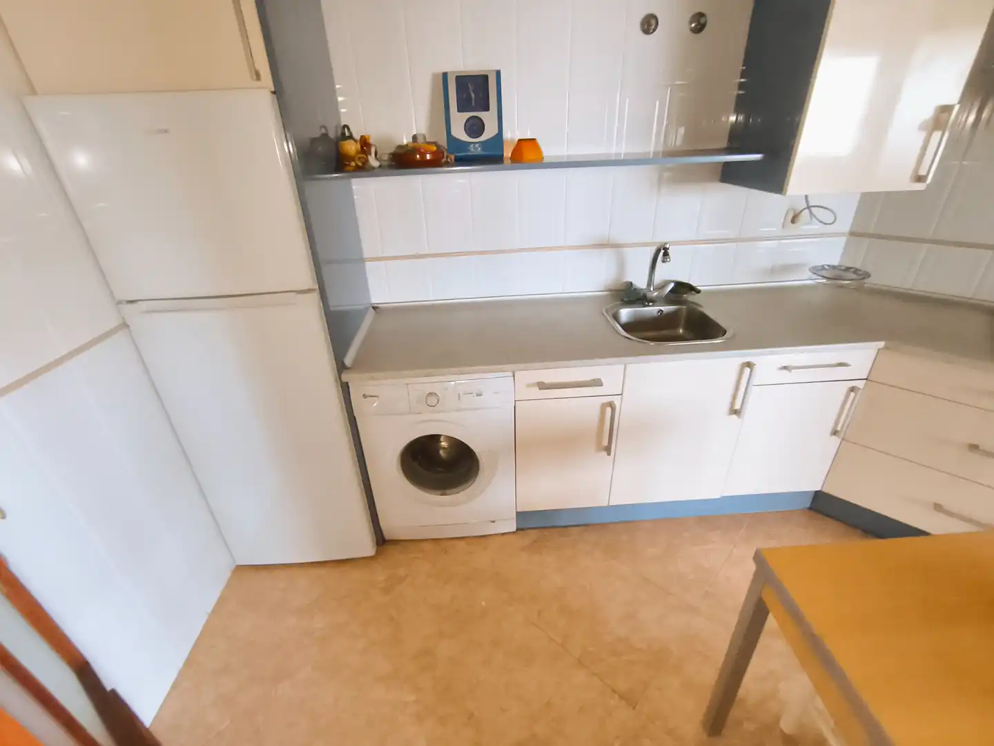 Kitchen of Ground floor for rent in Palencia  with Heating, Parquet flooring and Storage room