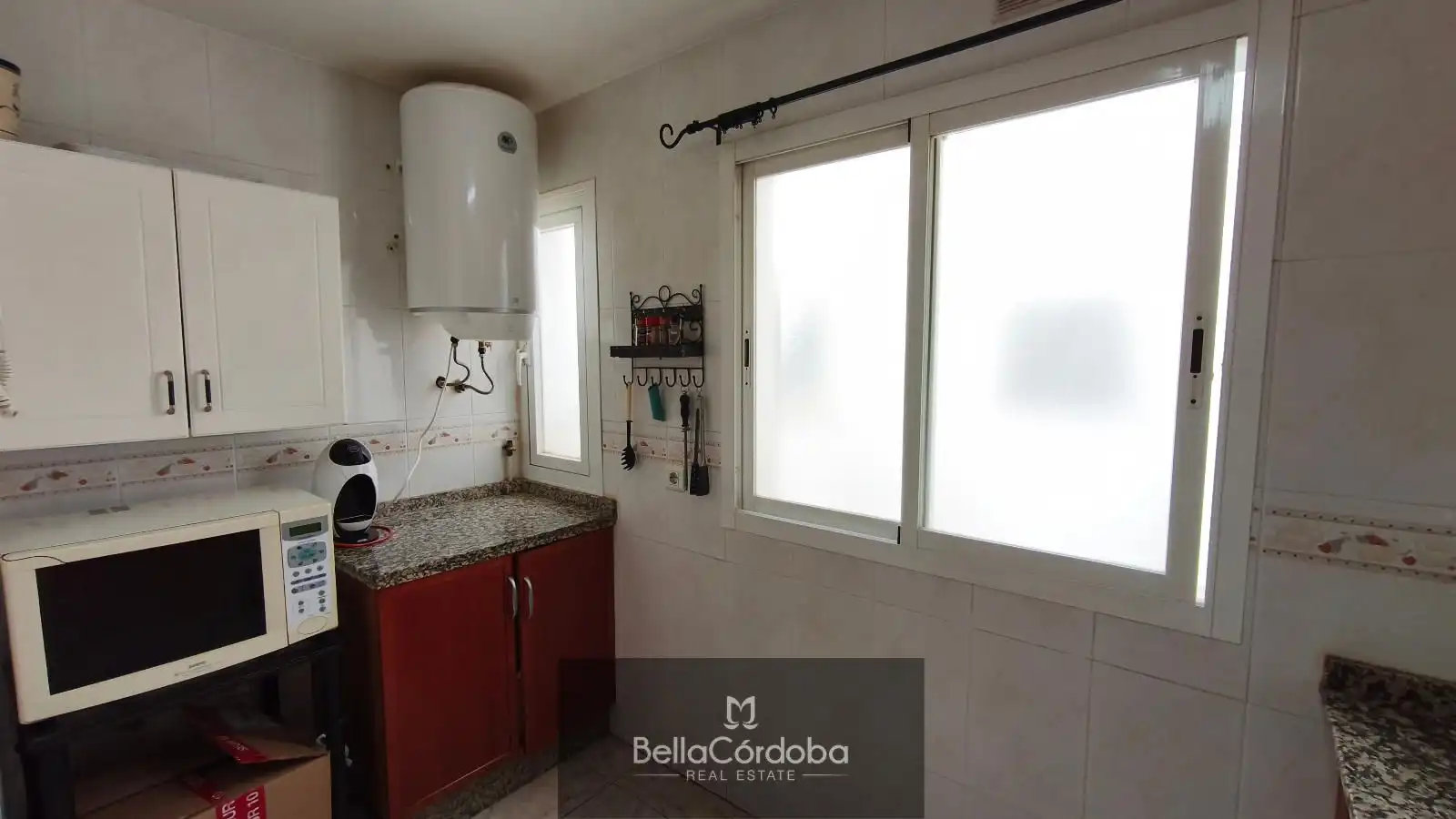Kitchen of Flat for sale in Córdoba  with Air Conditioner, Heating and Terrace