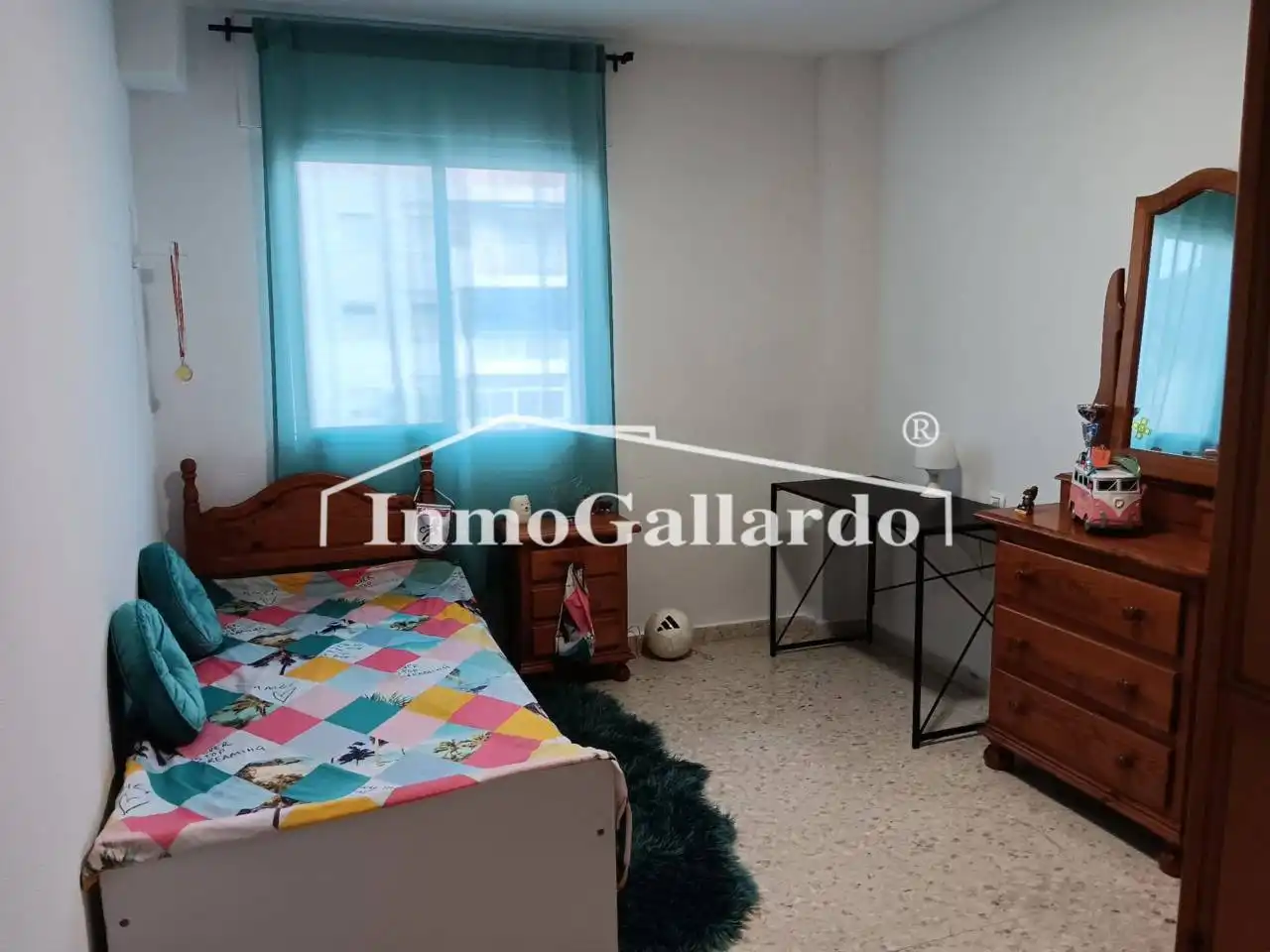 Habitación de Piso en venta en Rincón de la Victoria con Terraza y Piscina comunitaria