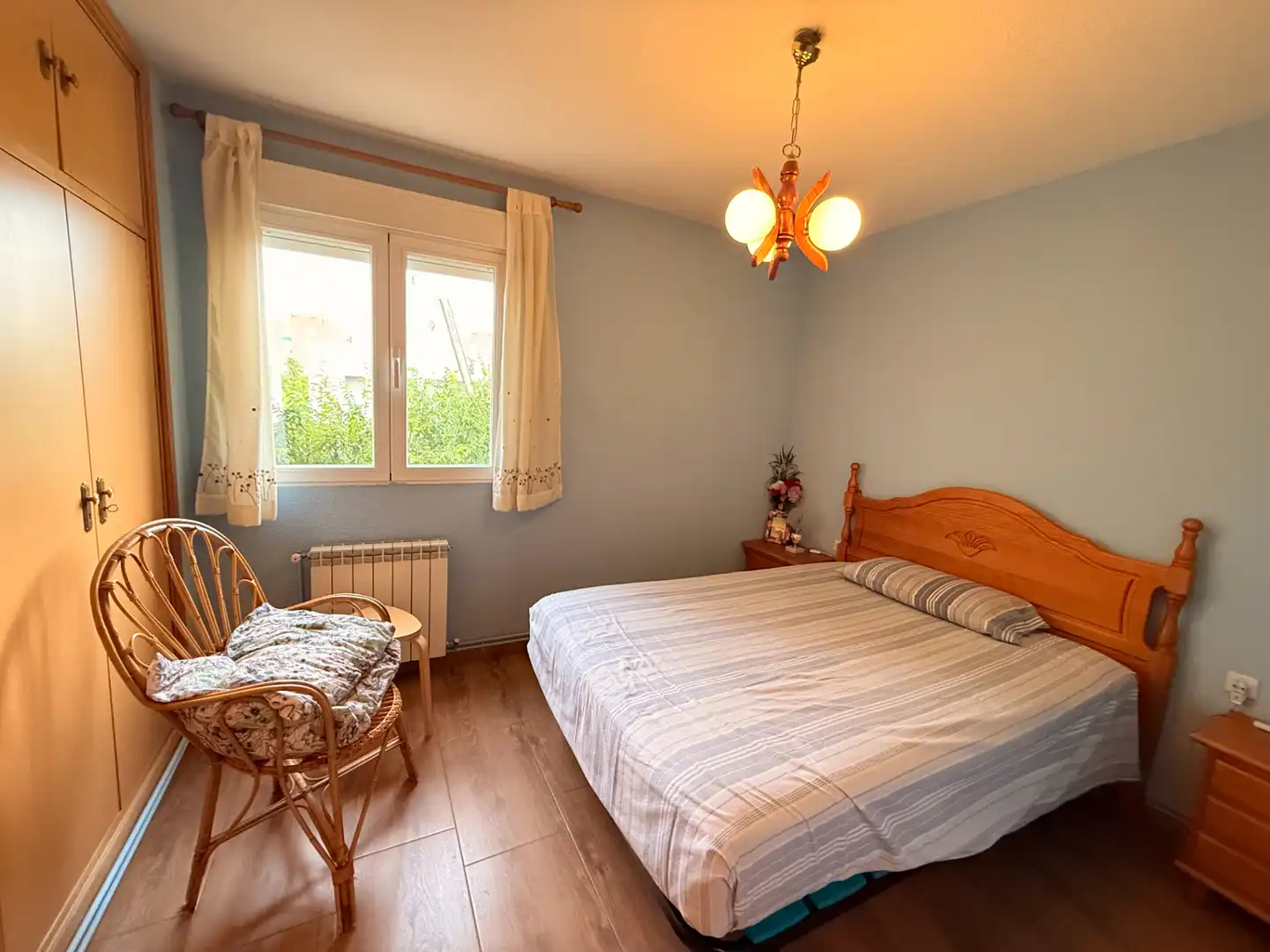 Bedroom of Flat for sale in Madrid  with Heating, Terrace and Storage room