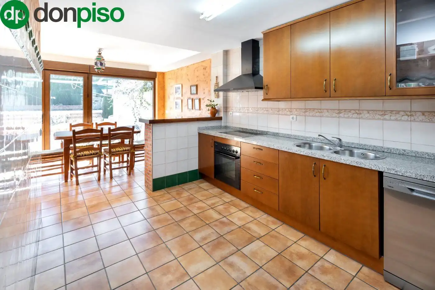 Villa mit Terrasse zum Verkauf in Avenida BERMEJALES DE LOS, imagen 11