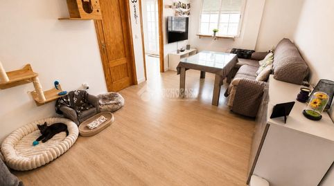 Foto 3 de Piso en venta en Avda. De los Ogíjares, Armilla