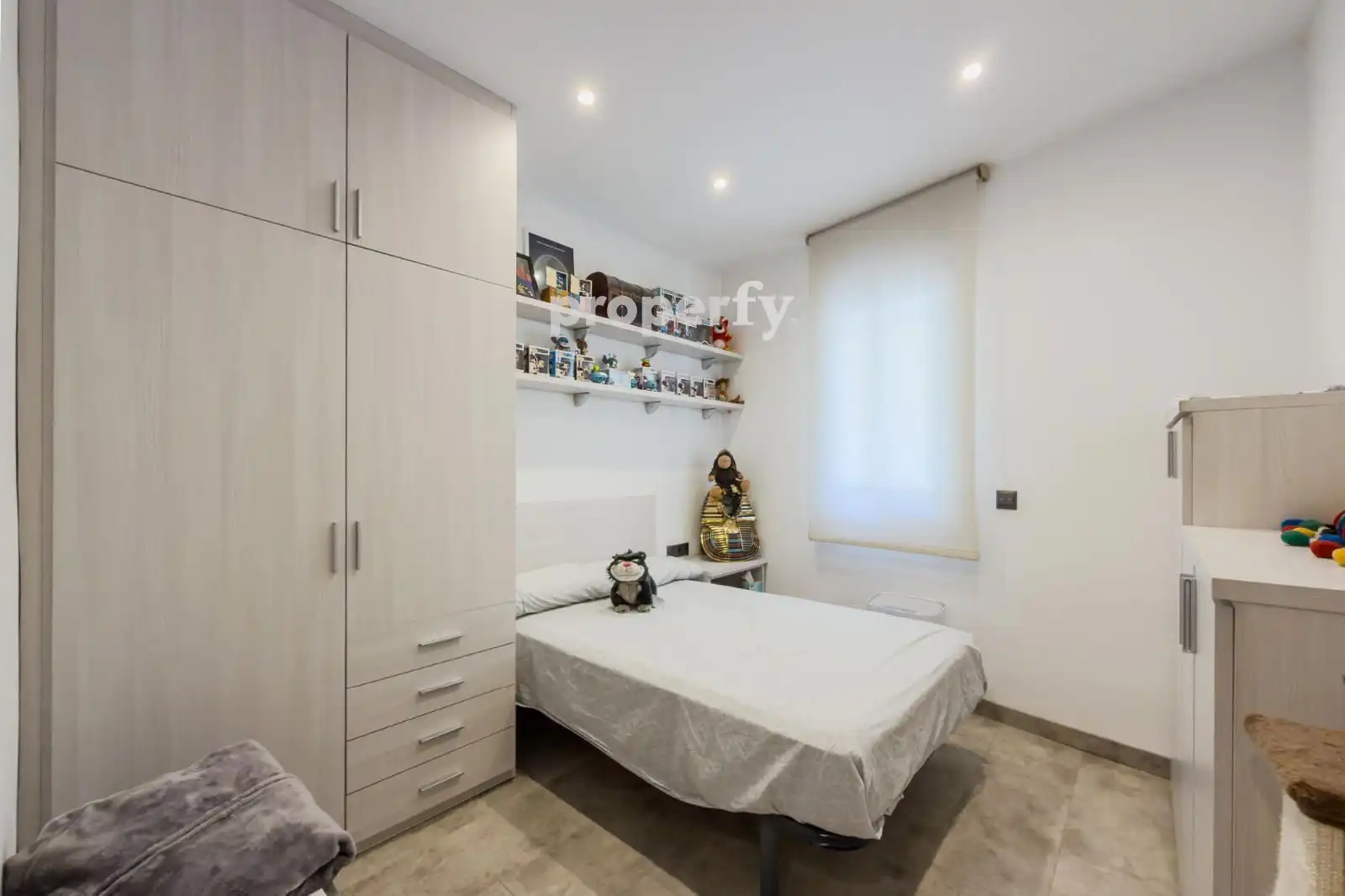 Piso en venta en Provença, El Camp de l'Arpa del Clot