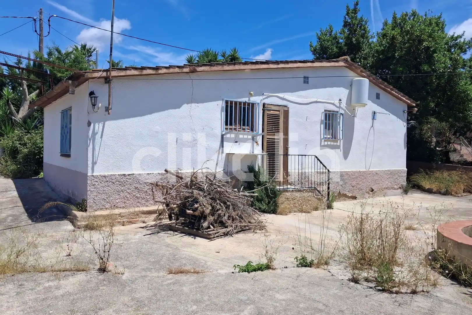 Vista exterior de Casa o xalet en venda en Castellet i la Gornal amb Traster