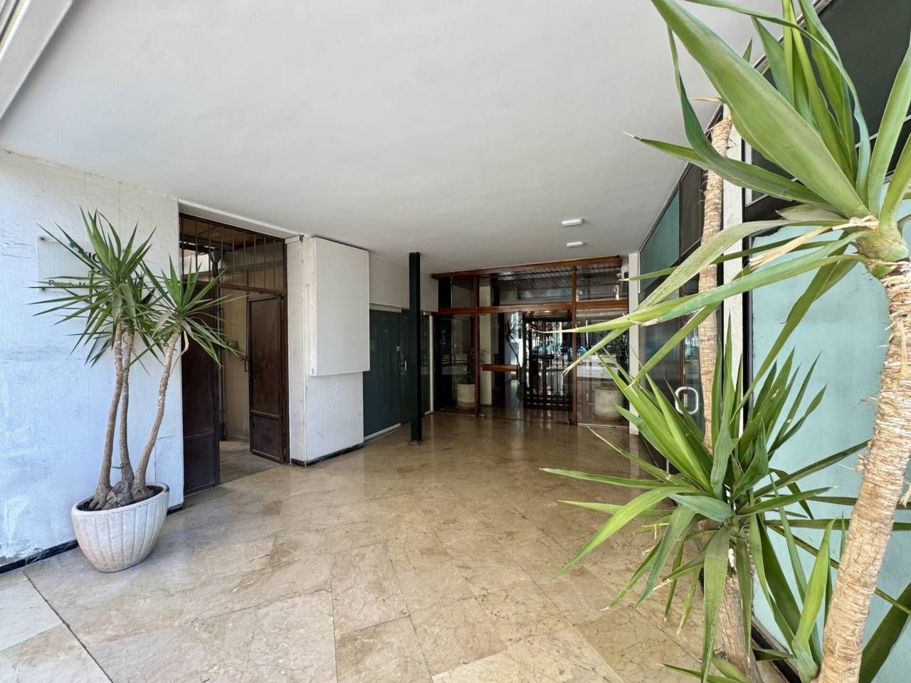 Premises for sale in  Palma de Mallorca  with Alarm