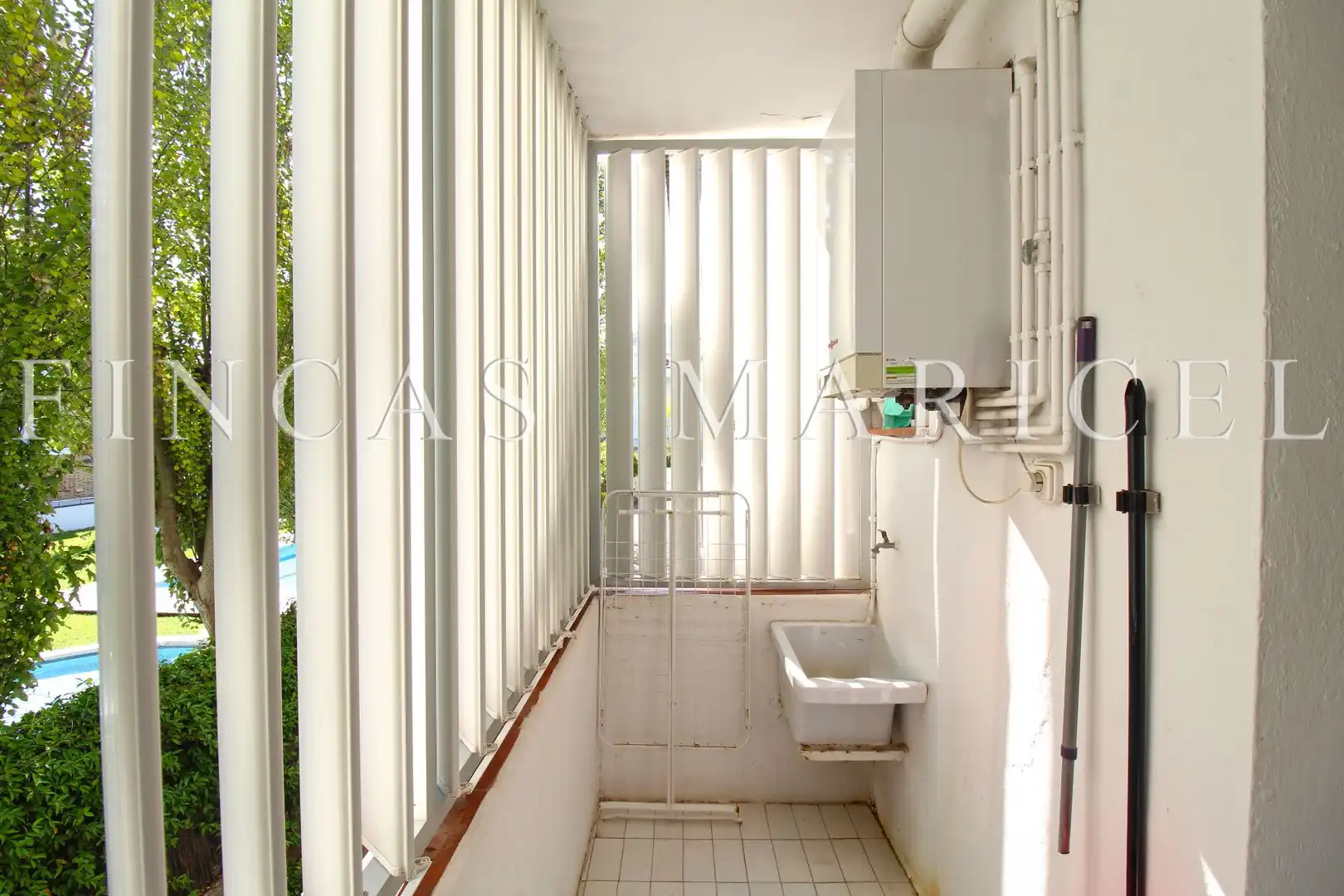 Terrasse von Wohnung zur Miete in Can Girona - Terramar - Vinyet