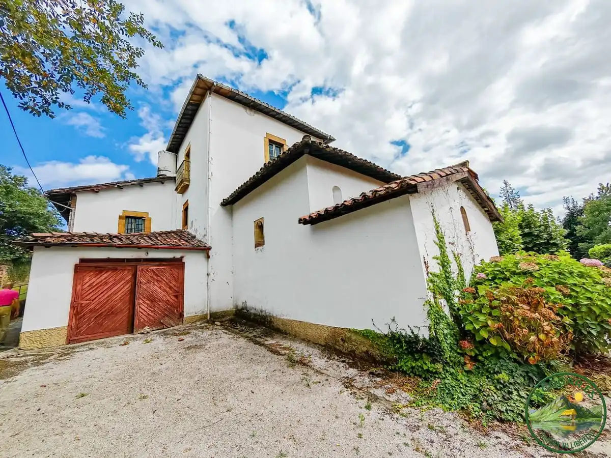 Detached house with garden for sale in San Claudio - Trubia - Las Caldas, imagen 3