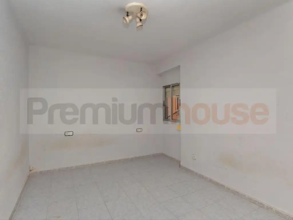 Flat with terrace for sale in Calle de Vila-seca, imagen 15