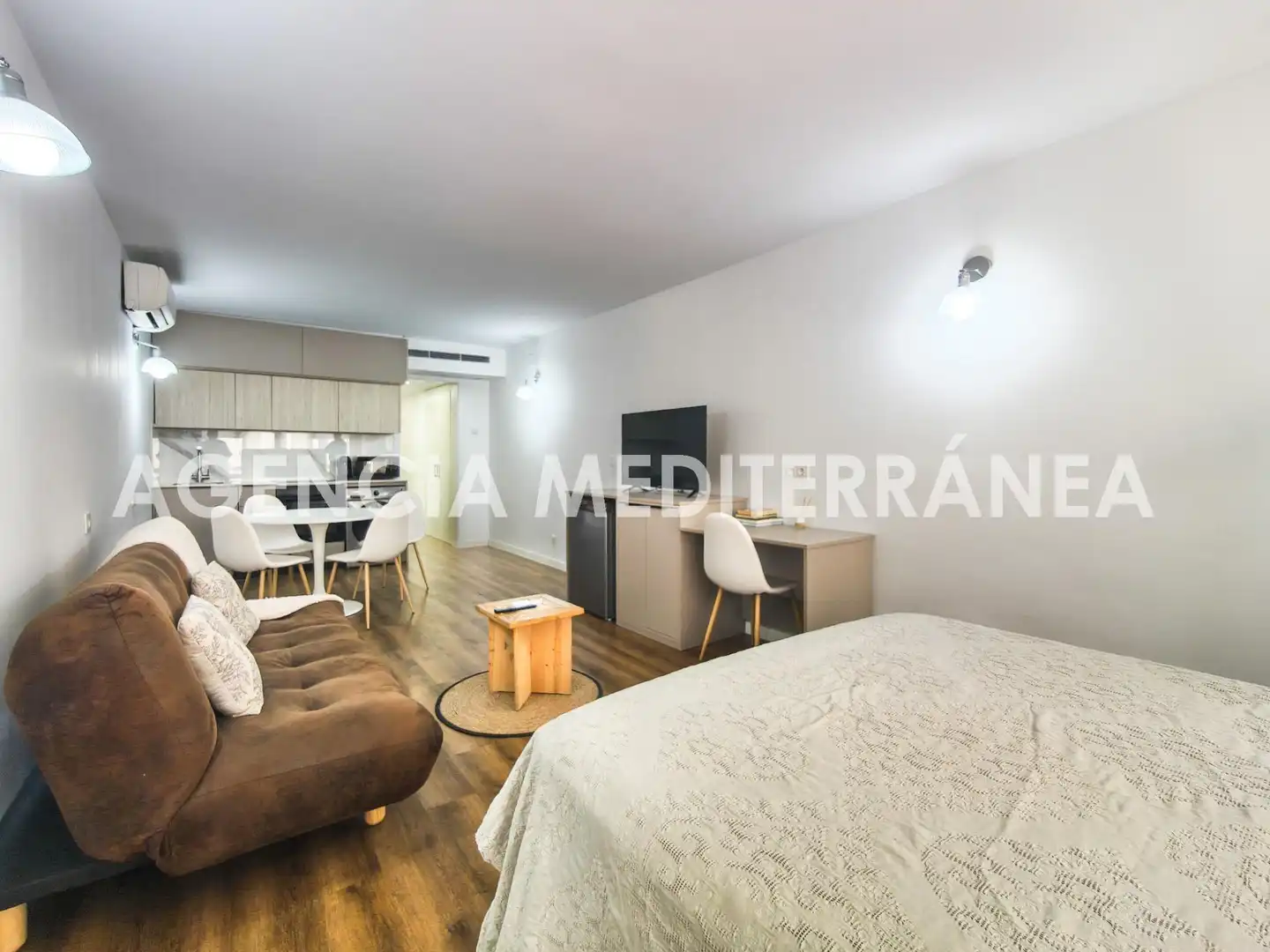 Dormitori de Apartament en venda en Ciutat Vella 