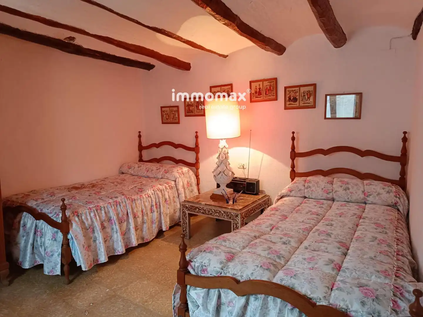 Dormitori de Casa o xalet en venda en Torrelles de Foix amb Jardí privat i Terrassa