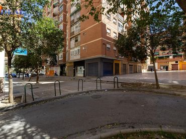 Piso con ascensor en venta en Zaidín