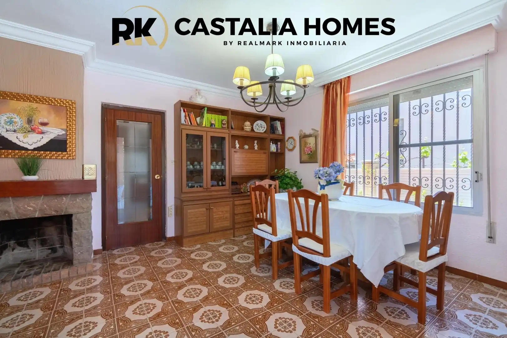 Comedor de Casa o chalet en venta en Benicasim / Benicàssim con Calefacción, Jardín privado y Terraza