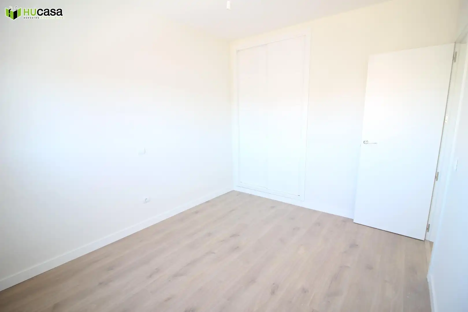 Habitación de Casa adosada en venta en Polán con Jardín privado y Trastero