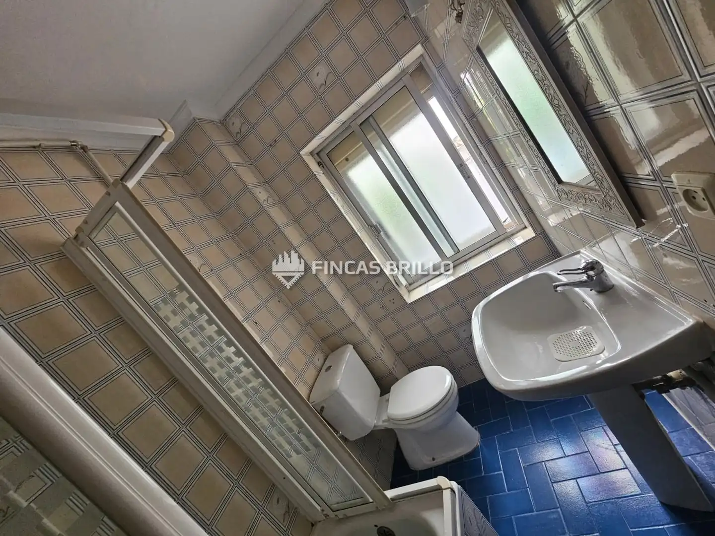 Badezimmer von Wohnung zum Verkauf in Cáceres