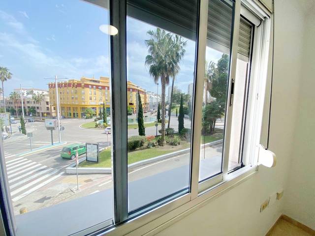 Piso en Venta en Calle RINCON DE LUNA en San Bernabé