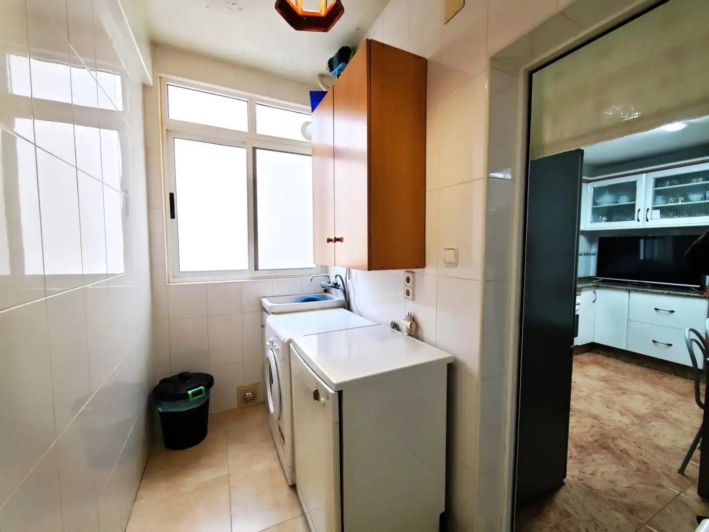 Baño de Piso en venta en Elche / Elx con Terraza, Amueblado y Balcón