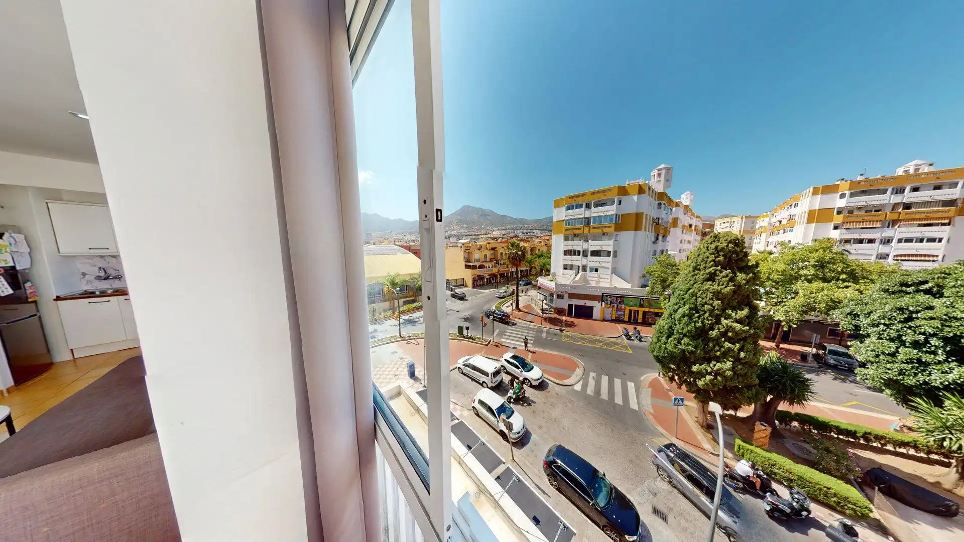 Exterior view of Flat for sale in Benalmádena  with Air Conditioner, Swimming Pool and Furnished
