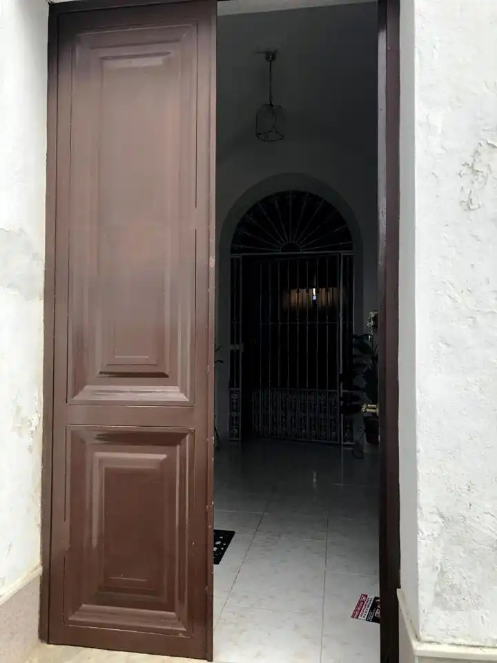 Casa adosada en venda en Fuentes de León amb Terrassa i Balcó