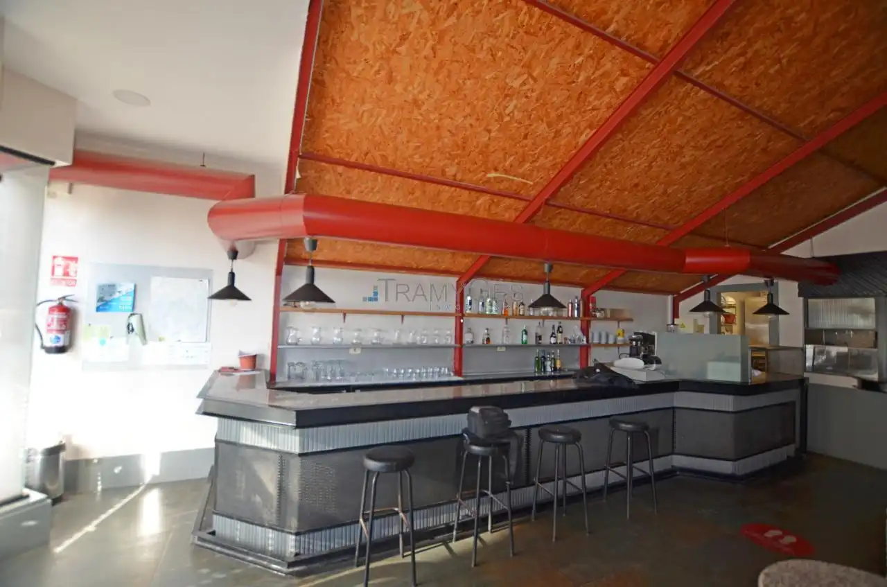 Local comercial en venda a AVENIDA FLORIDA, imagen 3