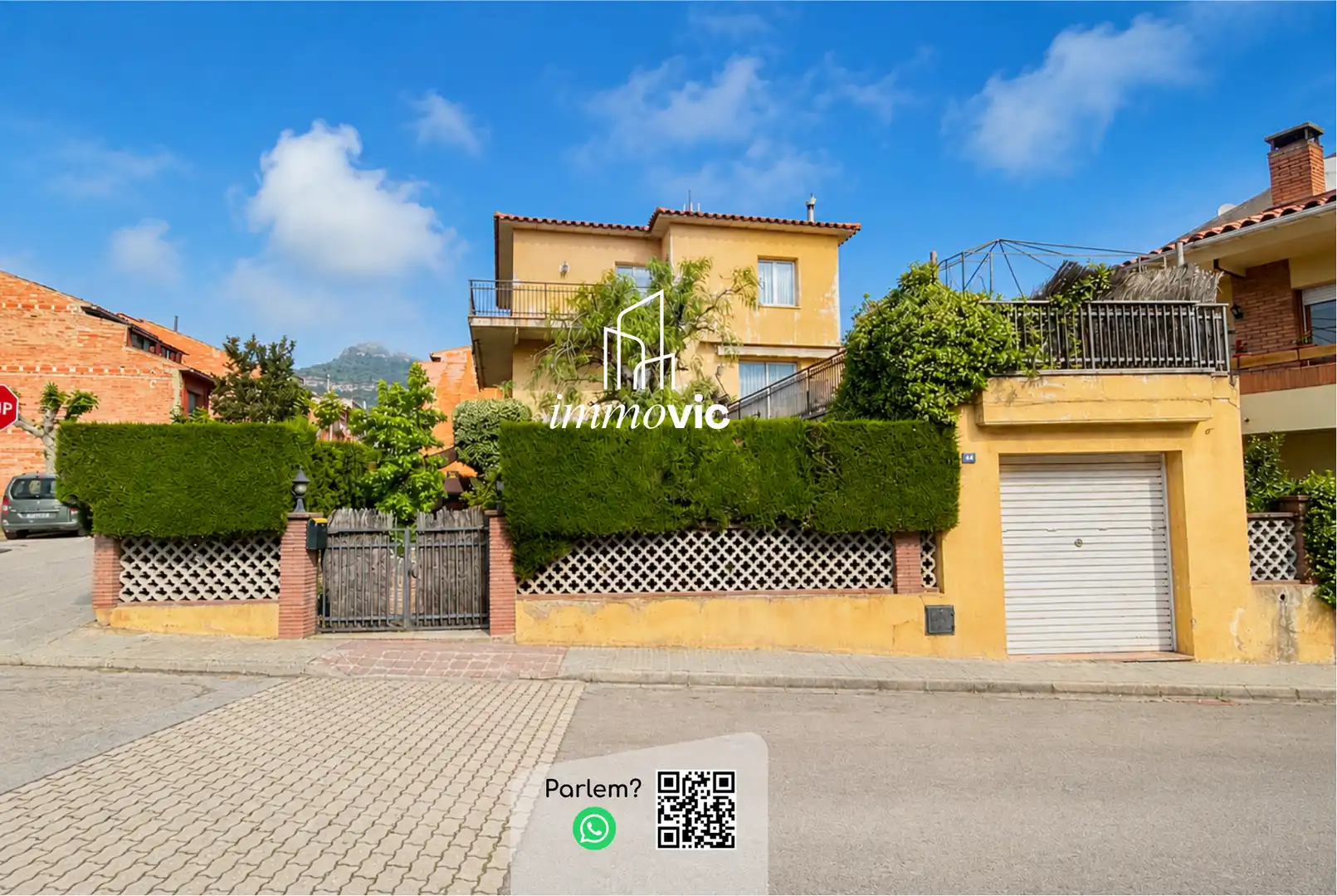 Vista exterior de Casa o chalet en venta en Centelles con Calefacción, Jardín privado y Parquet