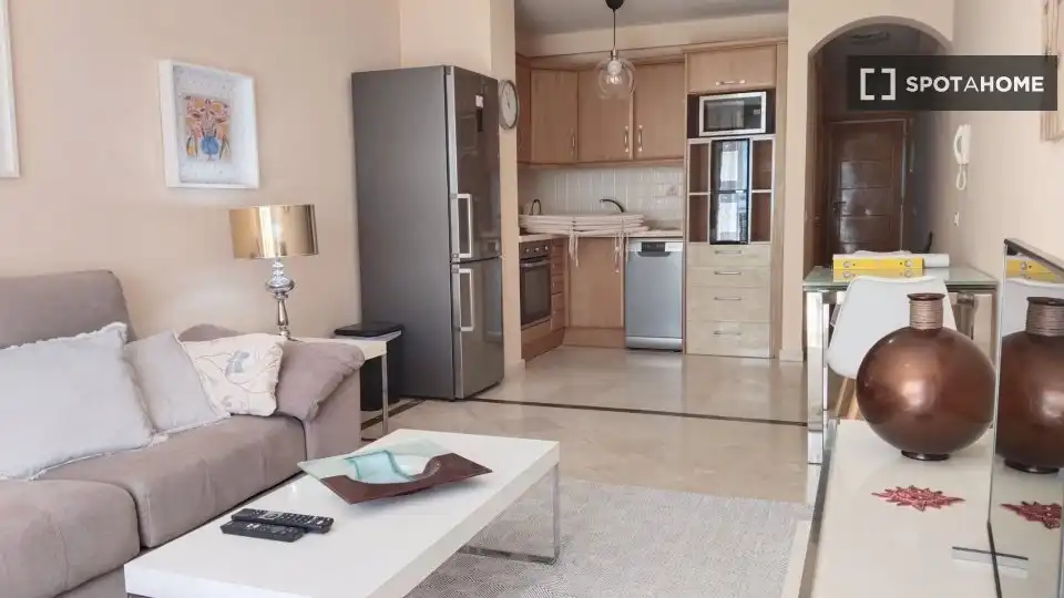 Room in La Caleta