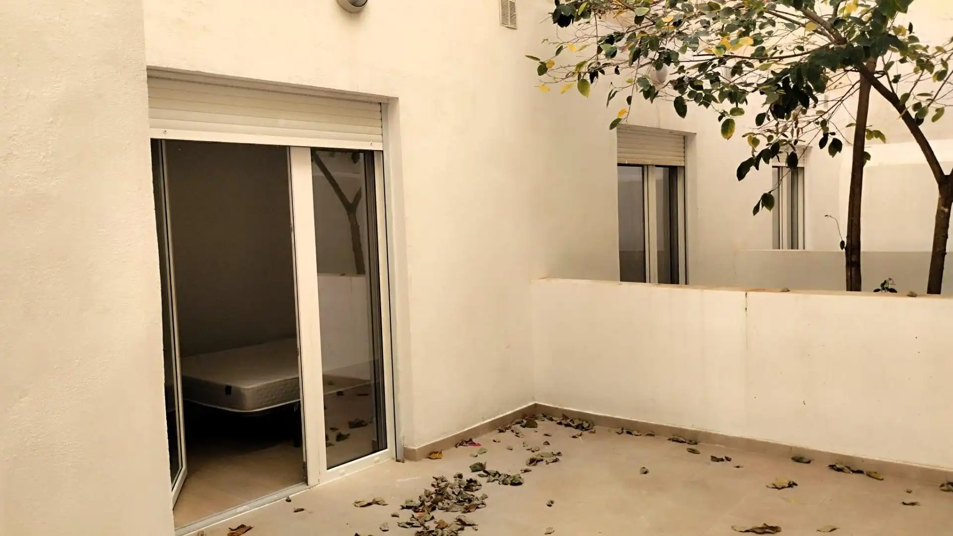 Balcony of Ground floor for sale in Xirivella  with Air Conditioner, Terrace and Furnished