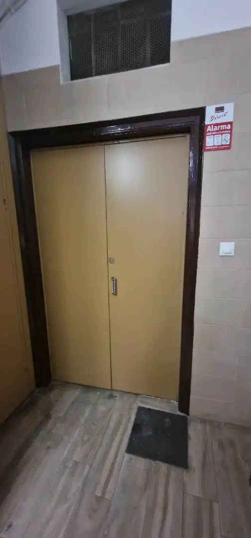 Local comercial en venda a Carrer Amapolas, imagen 11