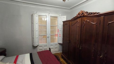 Foto 2 de Piso de alquiler en Mariano Domínguez Berrueta, Casco Antiguo, León Capital