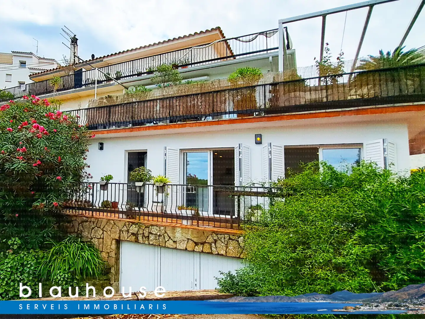 Vista exterior de Apartament en venda en Llançà amb Aire condicionat, Calefacció i Terrassa