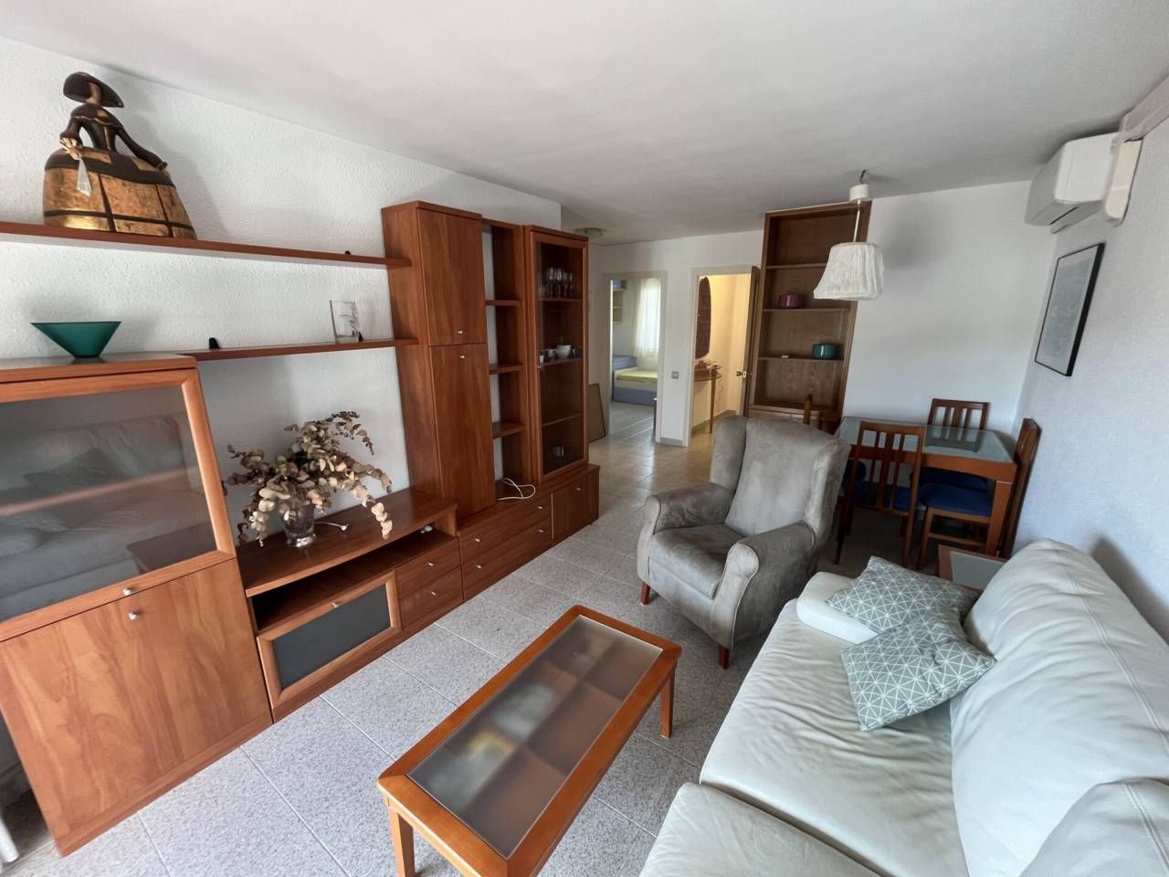 Living room of Flat to rent in Sant Pere de Ribes  with Air Conditioner, Terrace and Furnished