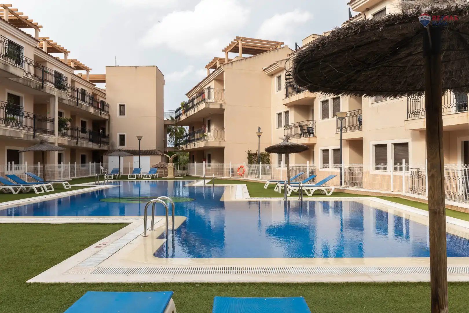 Apartament amb terrassa en venda a Urbanización Collados Zieschang 63A