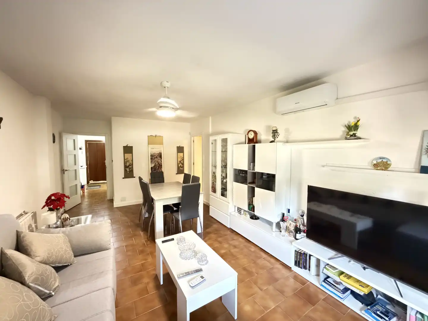 Living room of Flat for sale in Alcalá de Henares  with Air Conditioner and Heating