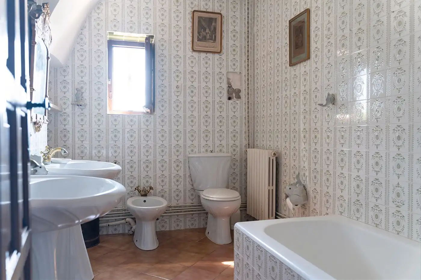 Bathroom of Country homes for sale in Castelldefels  with Heating, Storage room and Swimming Pool