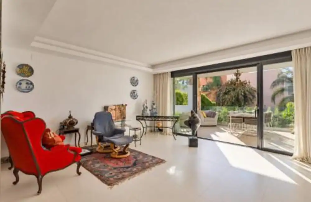 Adosado con piscina en venta en Milla de Oro, imagen 6