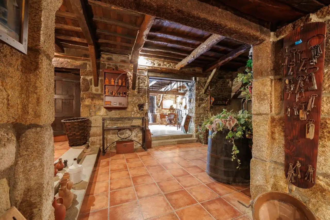 Finca rústica en venta en Verín con Calefacción, Jardín privado y Parquet