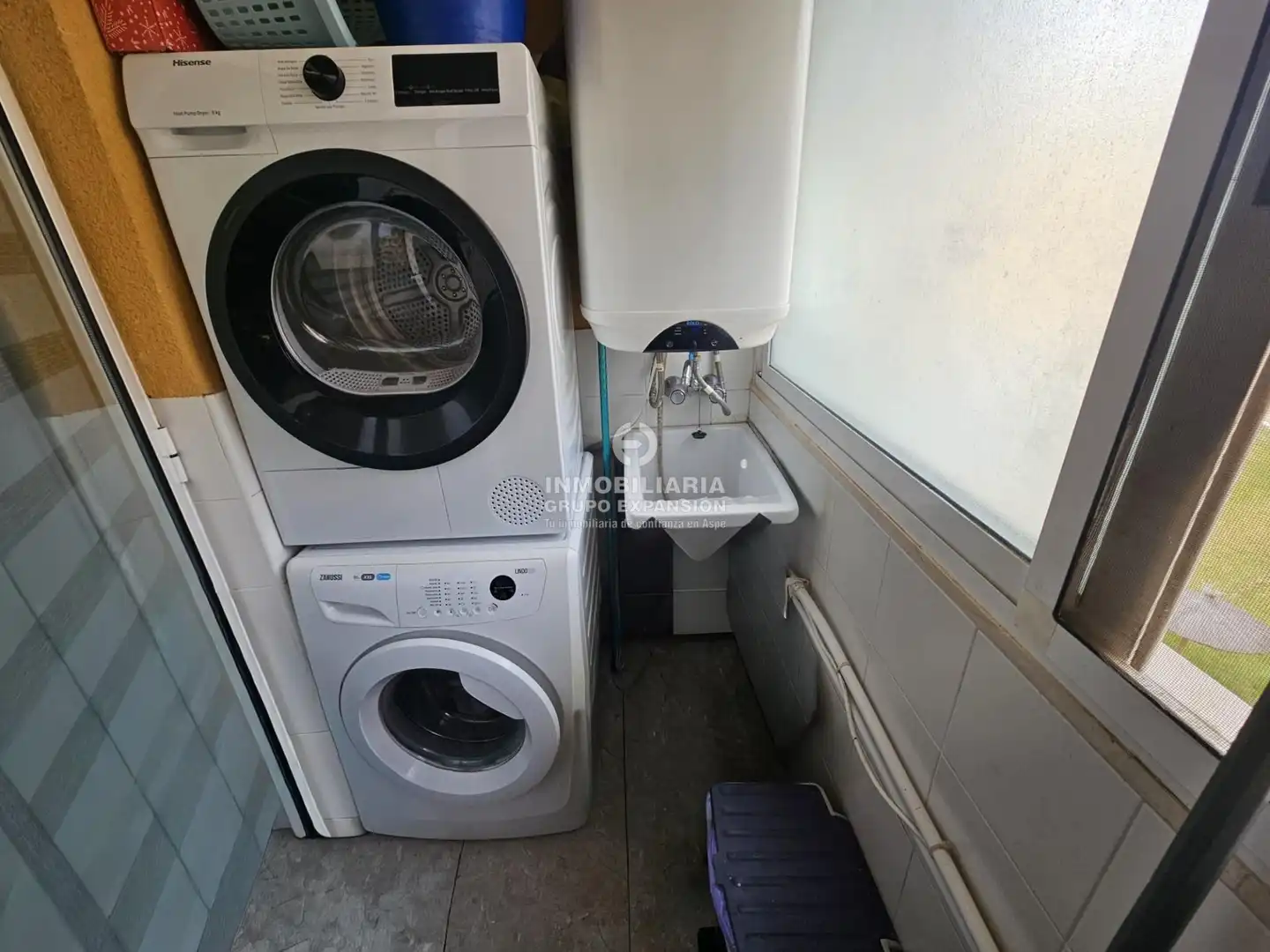 Badezimmer von Wohnung zum Verkauf in Aspe mit Abstellraum, Balkon und Gemeinschaftspool