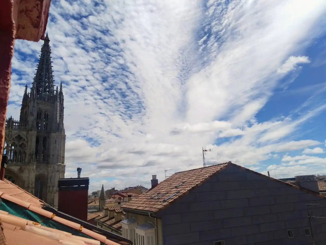 Exterior view of Apartments for rent in Burgos  with Heating, Parquet flooring and Furnished