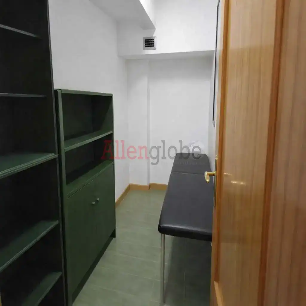 Flat with lift for sale in Centro - Casco Histórico, imagen 7