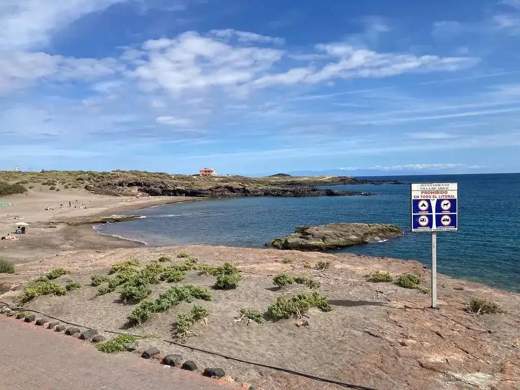 Casa o chalet en venta en Arico con Terraza, Trastero y Amueblado