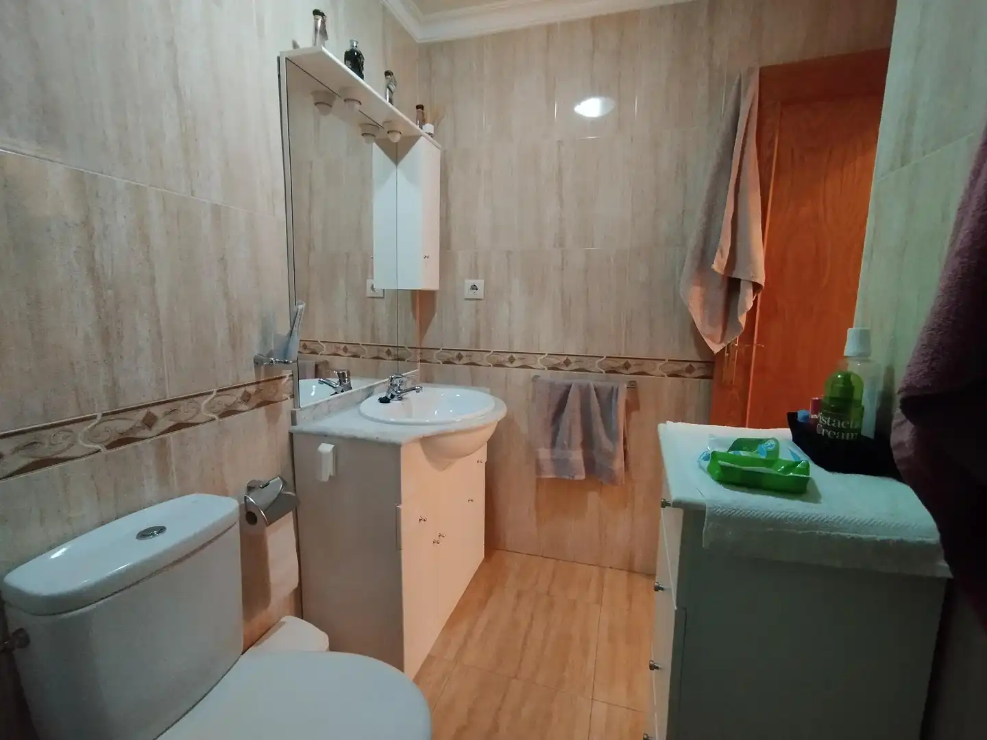 Baño de Piso en venta en Águilas con Aire acondicionado, Calefacción y Amueblado