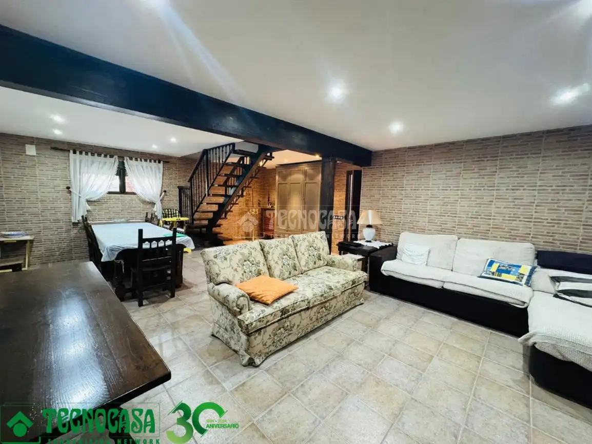 Casa o chalet en venta en Guadamur con Calefacción, Terraza y Balcón