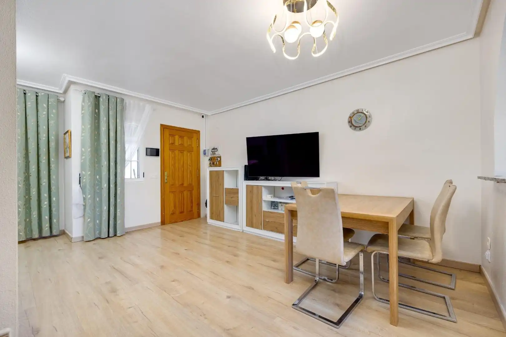 Dining room of Country homes for sale in Torrevieja  with Air Conditioner, Swimming Pool and Furnished